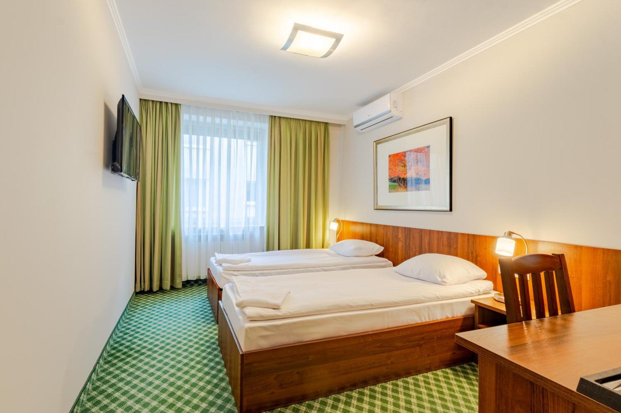 Hotel Hit