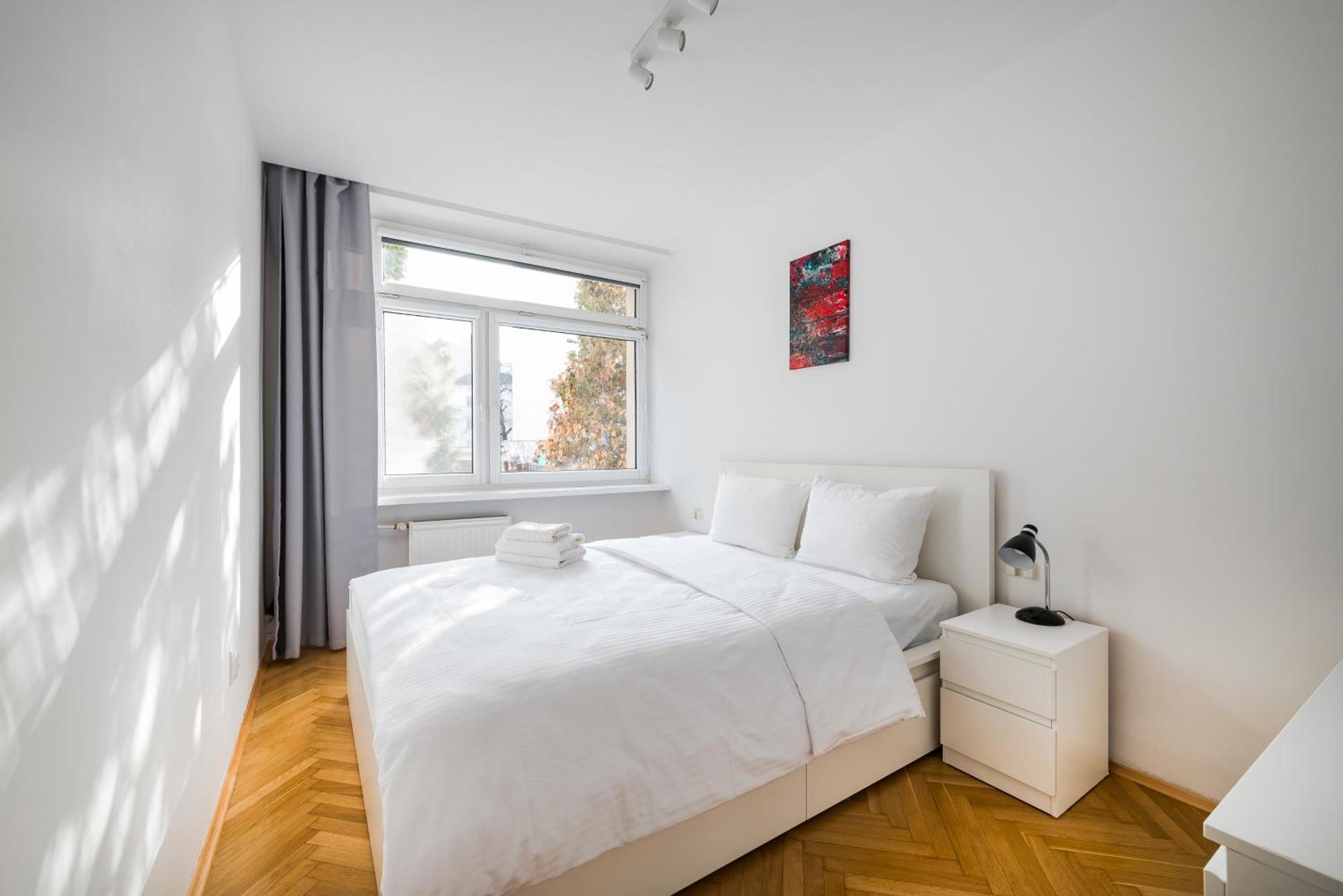 Plac Zbawiciela Modern Apartment Warsaw