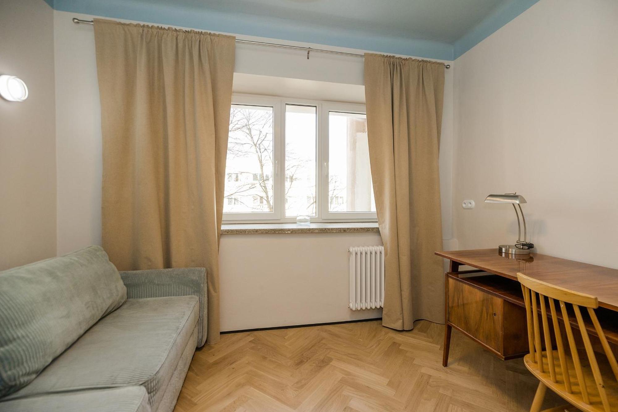 Shortstaypoland Nowolipki B173