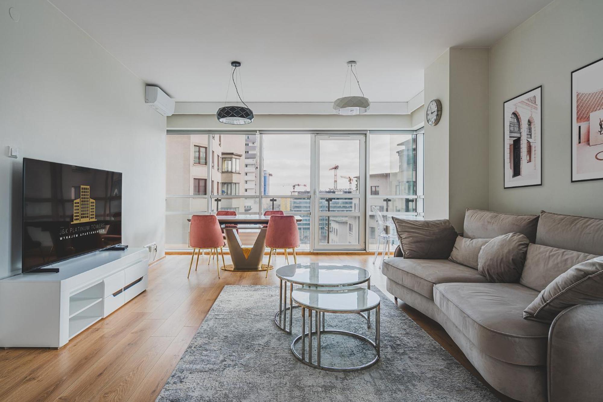 Platinum Towers J&k Apartment Warsaw