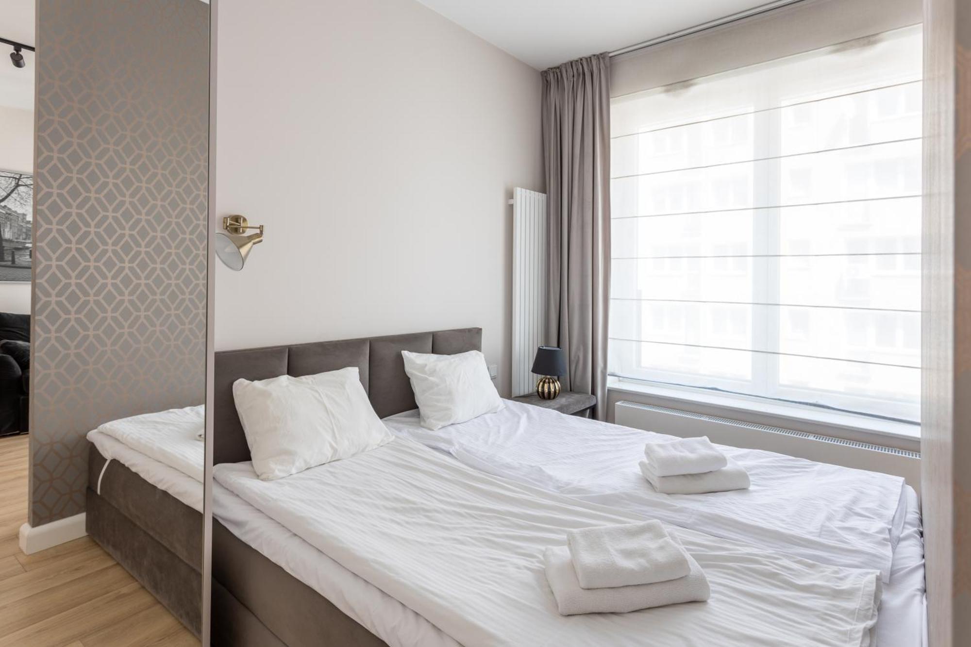 Golden - Luxury Building With Terrace On The Roof - Sienna Str Warszawa