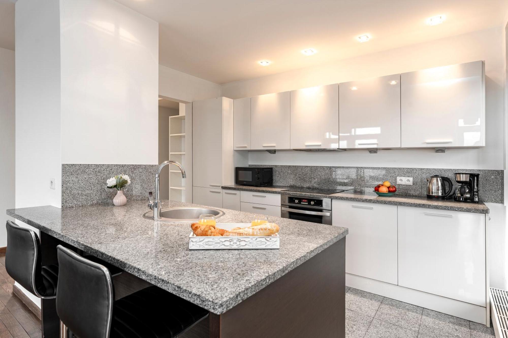 Apartment Old Money Tower Panoramiczny Widok Z 8 Pietra Garaz Arkadia Westfield Metro Gdanska *