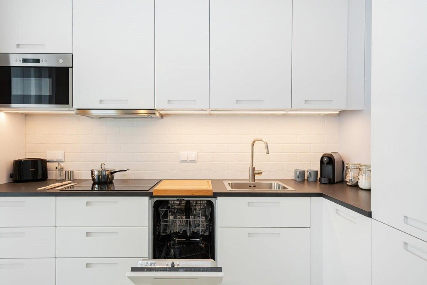 Large In Rondo Wiatraczna By Renters * Warsaw
