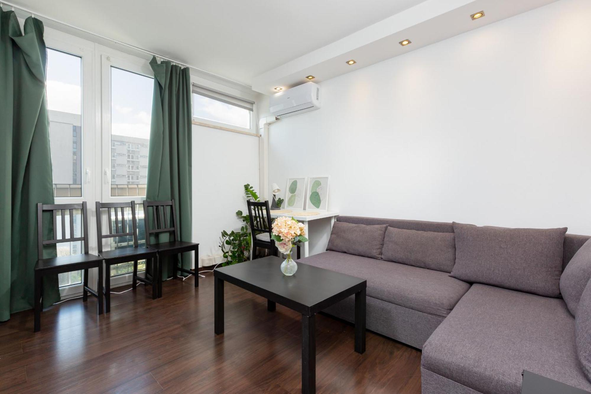 Căn hộ Grzybowska By Renters Warsaw
