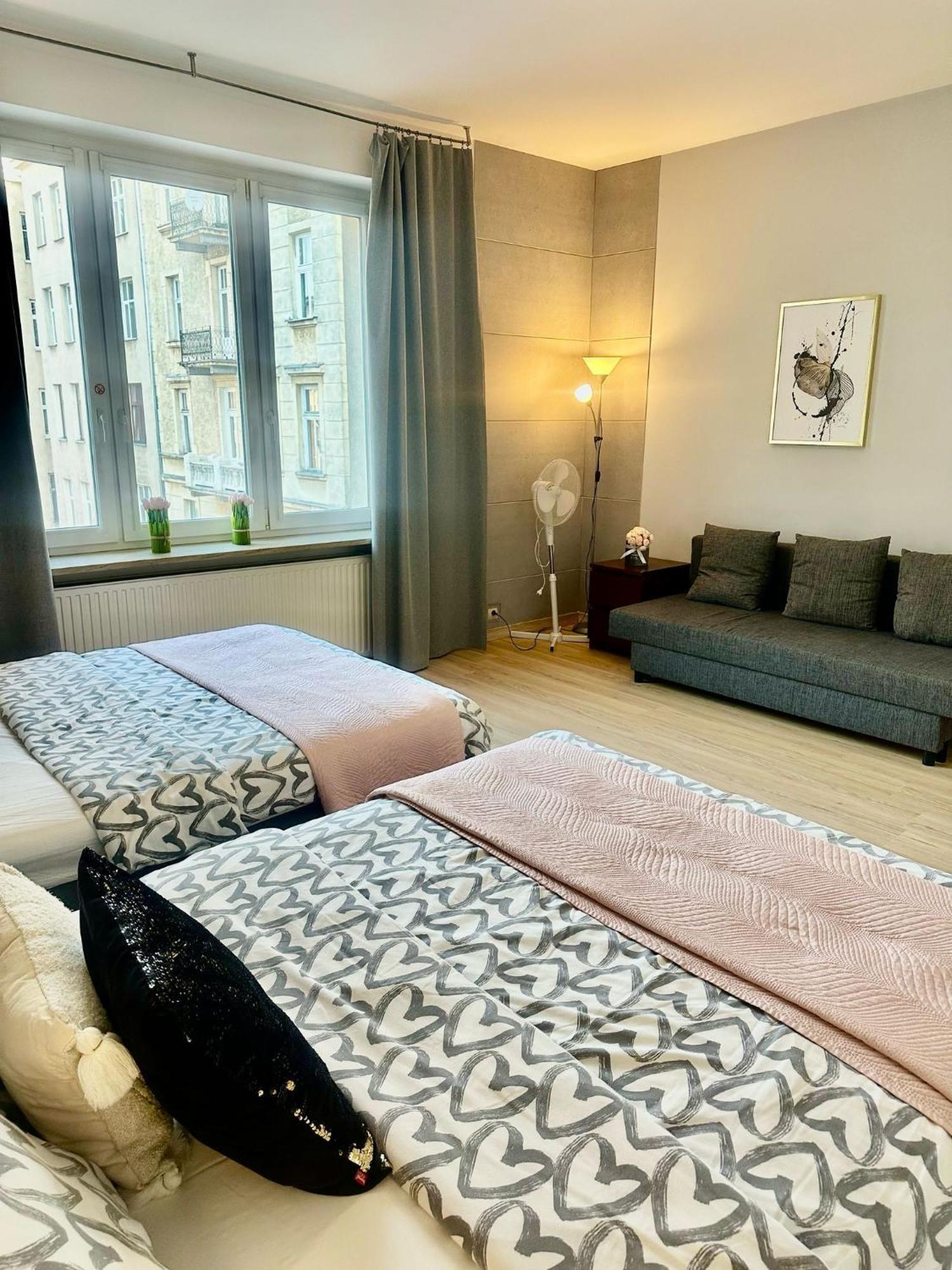Exclusive Smolna Apartment