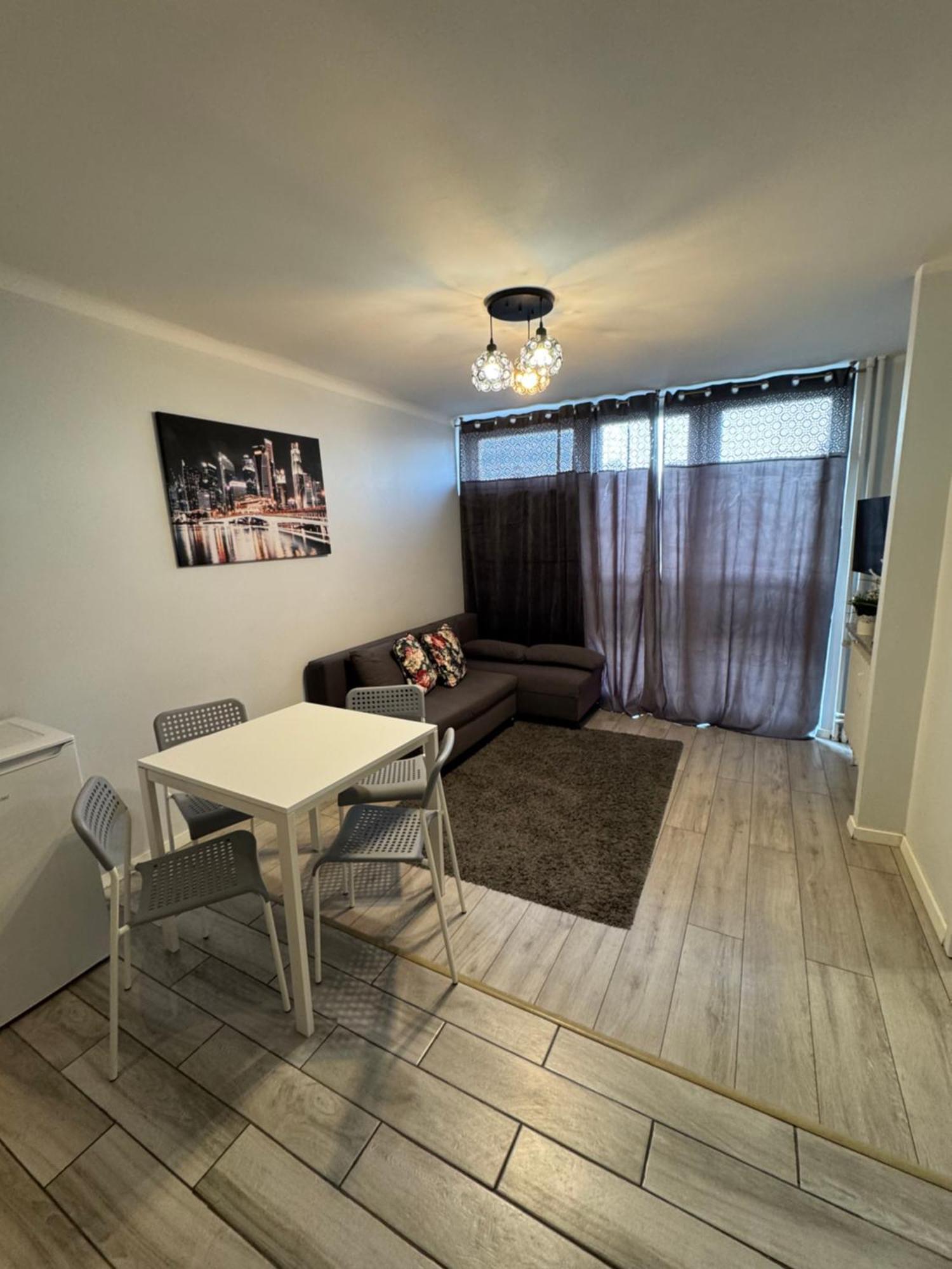 Apartament Coser Centrum *