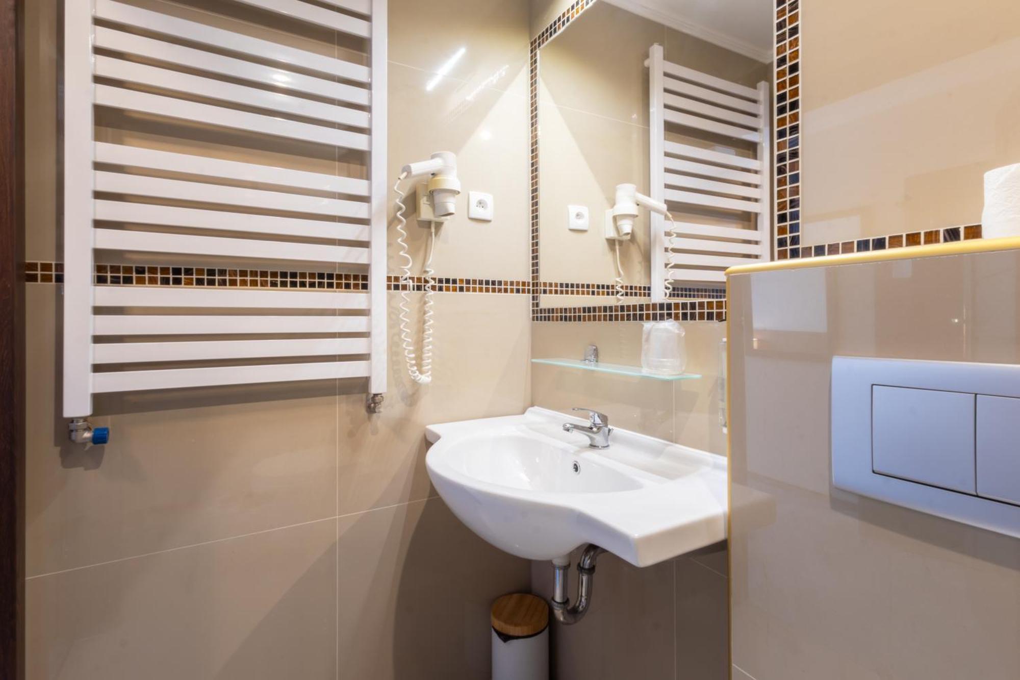 Metro Wileńska Hotel apartamentowy 2*