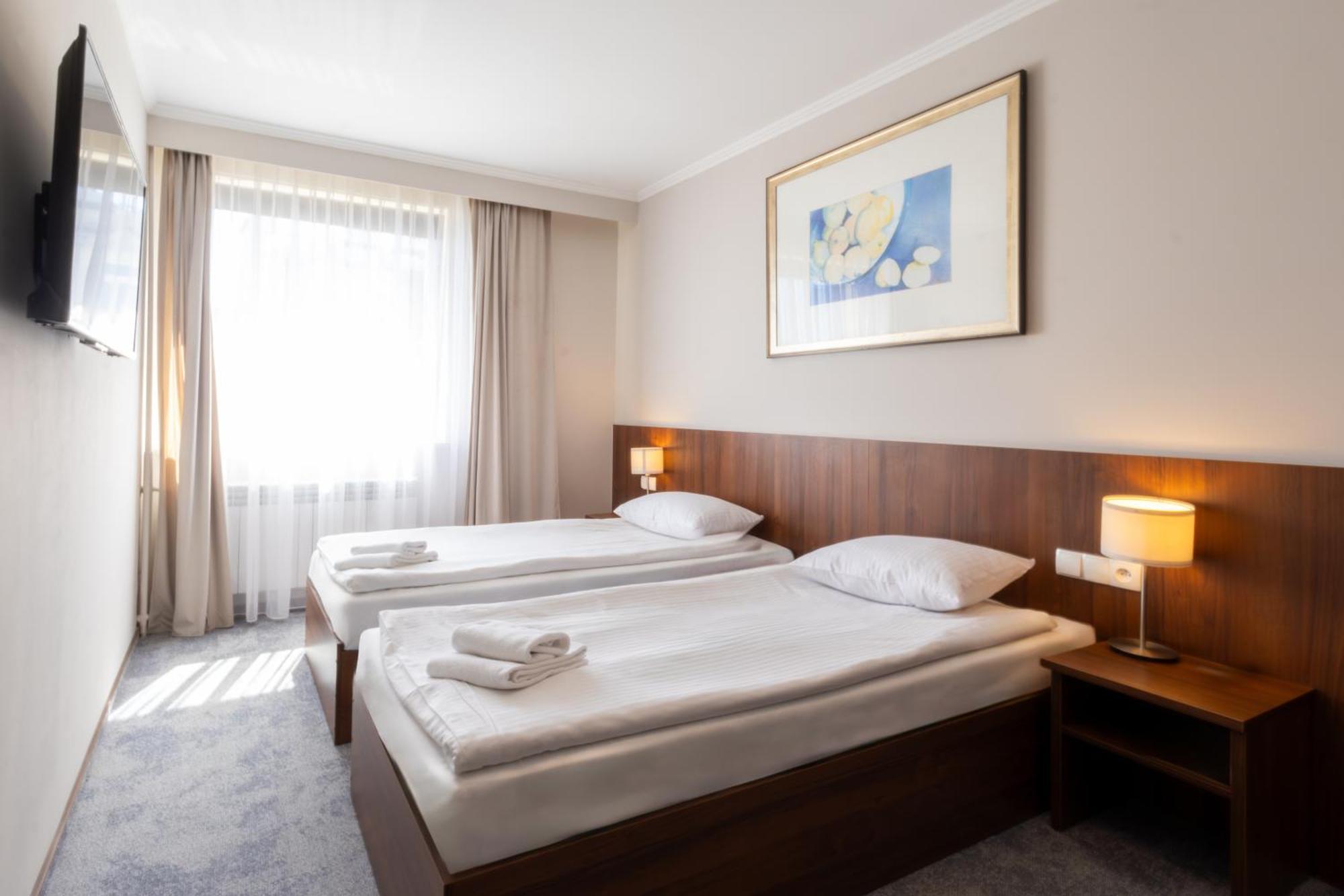 Metro Wileńska Hotel apartamentowy Warszawa
