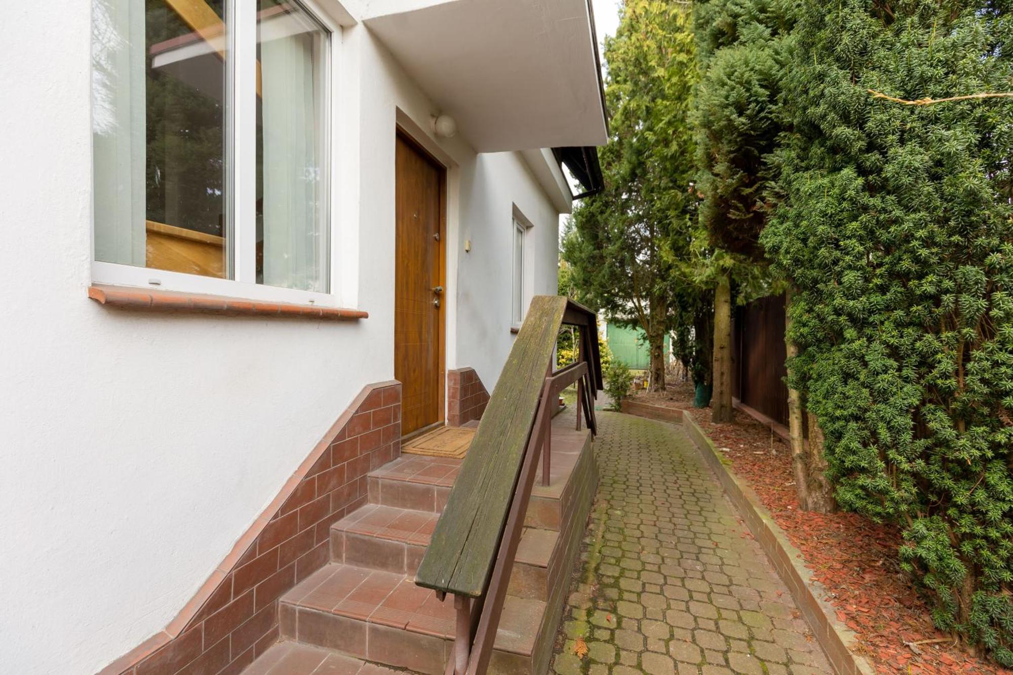 Dom wakacyjny Quiet Bemowo House With Garden By Renters Warszawa