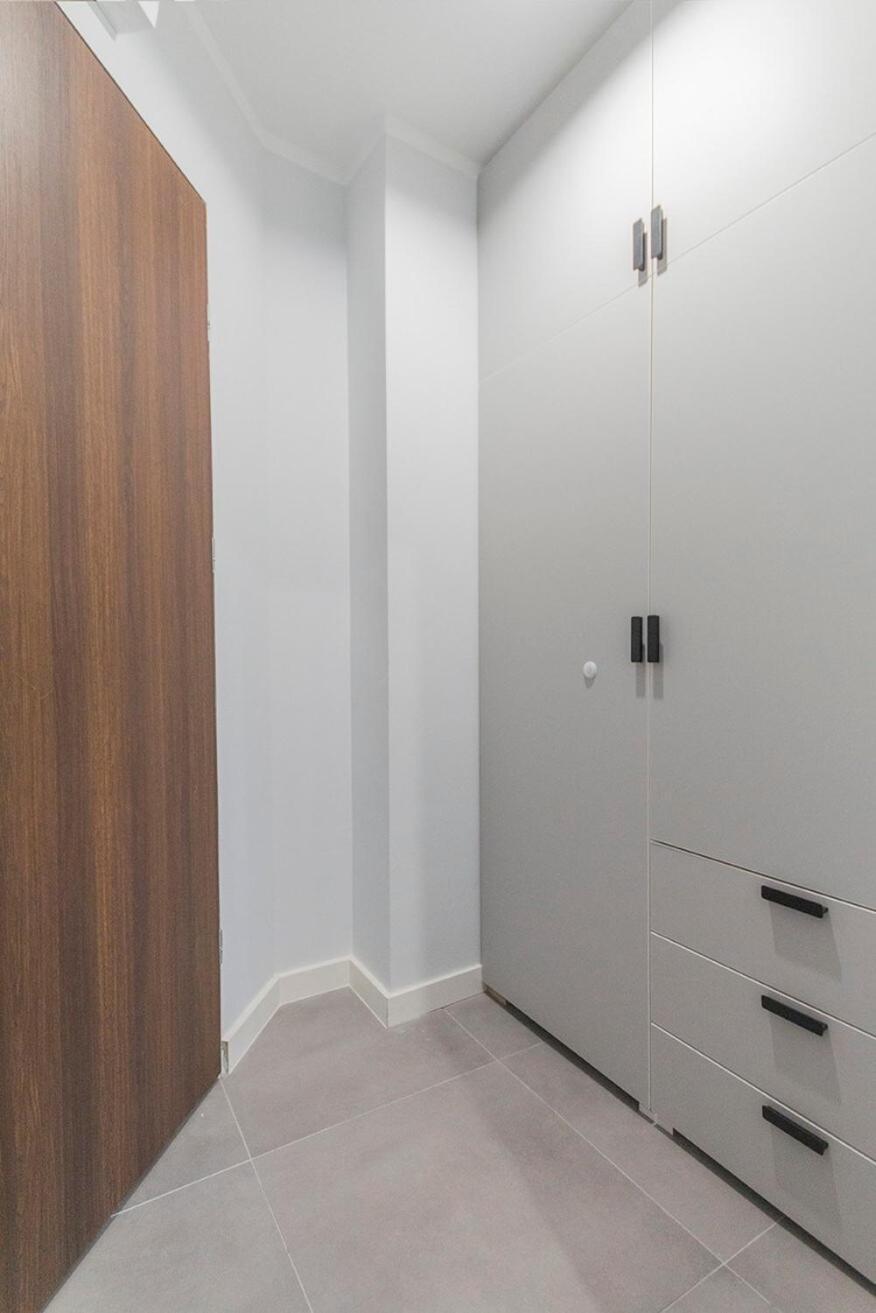 Apartment - Great Location - Center - #o5 *