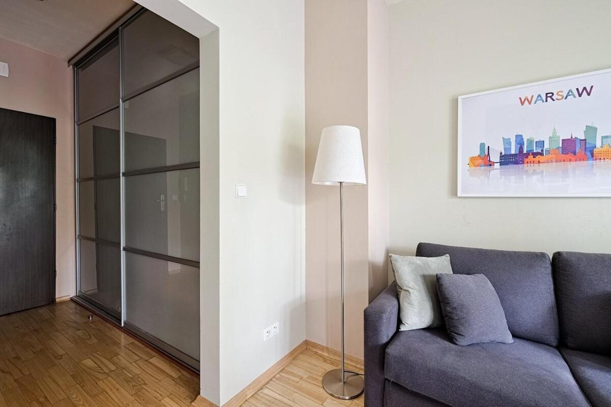 Urban Nest - Waw Chopin Airport Wygledowska 10 * Warsaw