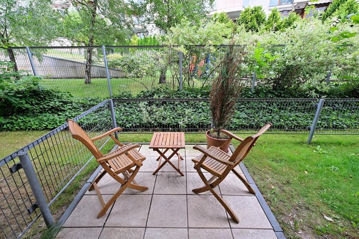 Căn hộ Urban Nest - Waw Chopin Airport Wygledowska 10 *