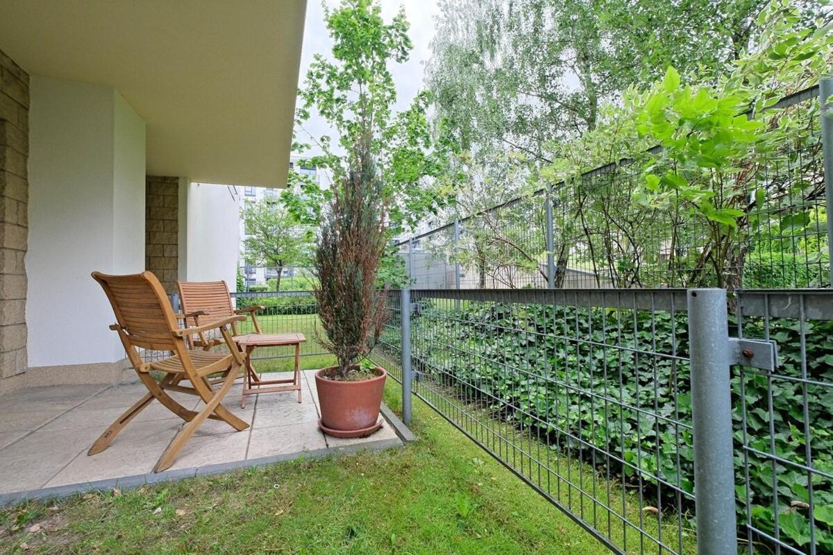Urban Nest - Waw Chopin Airport Wygledowska 10 * Warsaw