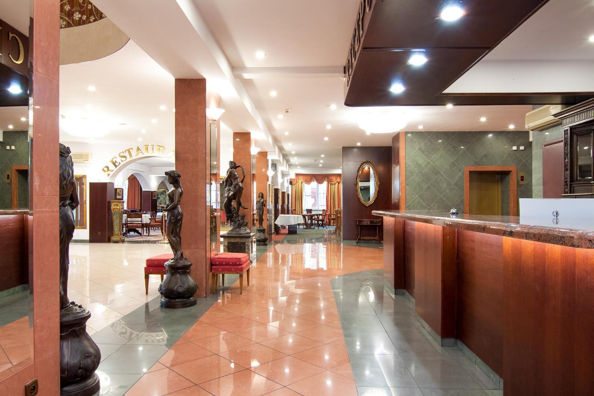 Bella Vista Hotel