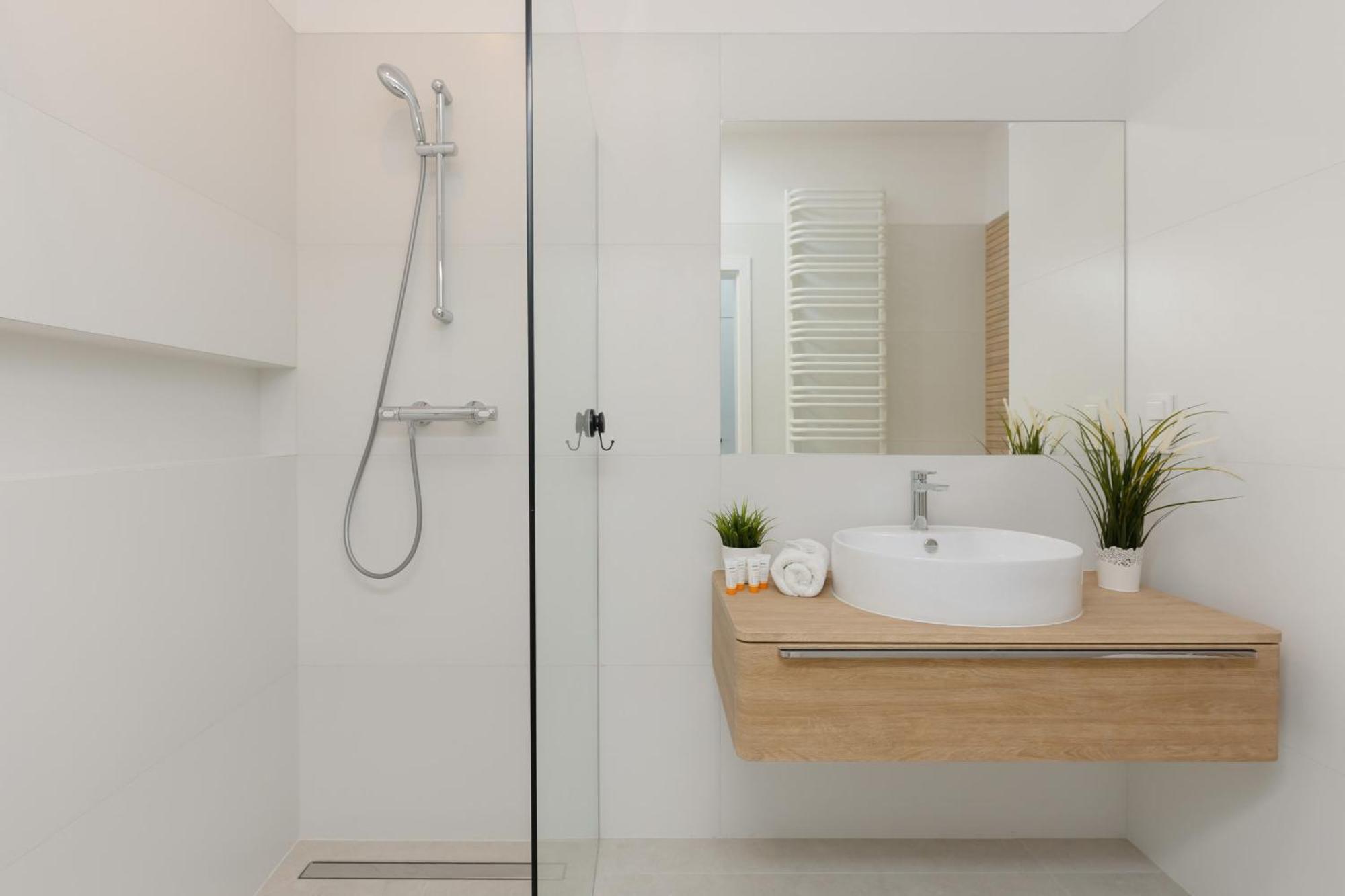 Optykow Spacious & Cosy With Parking By Renters Apartment Warsaw