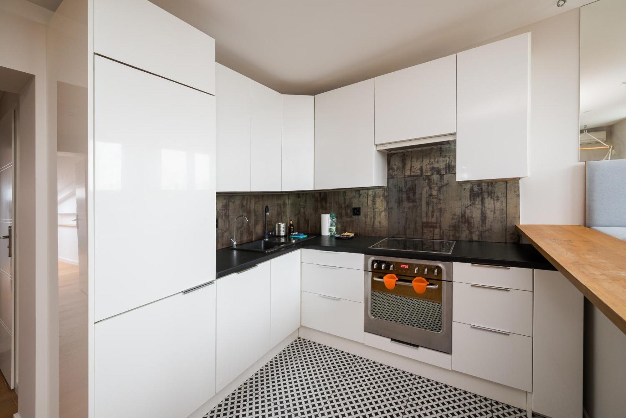 Metro Raclawicka Deluxe Apartment Warsaw