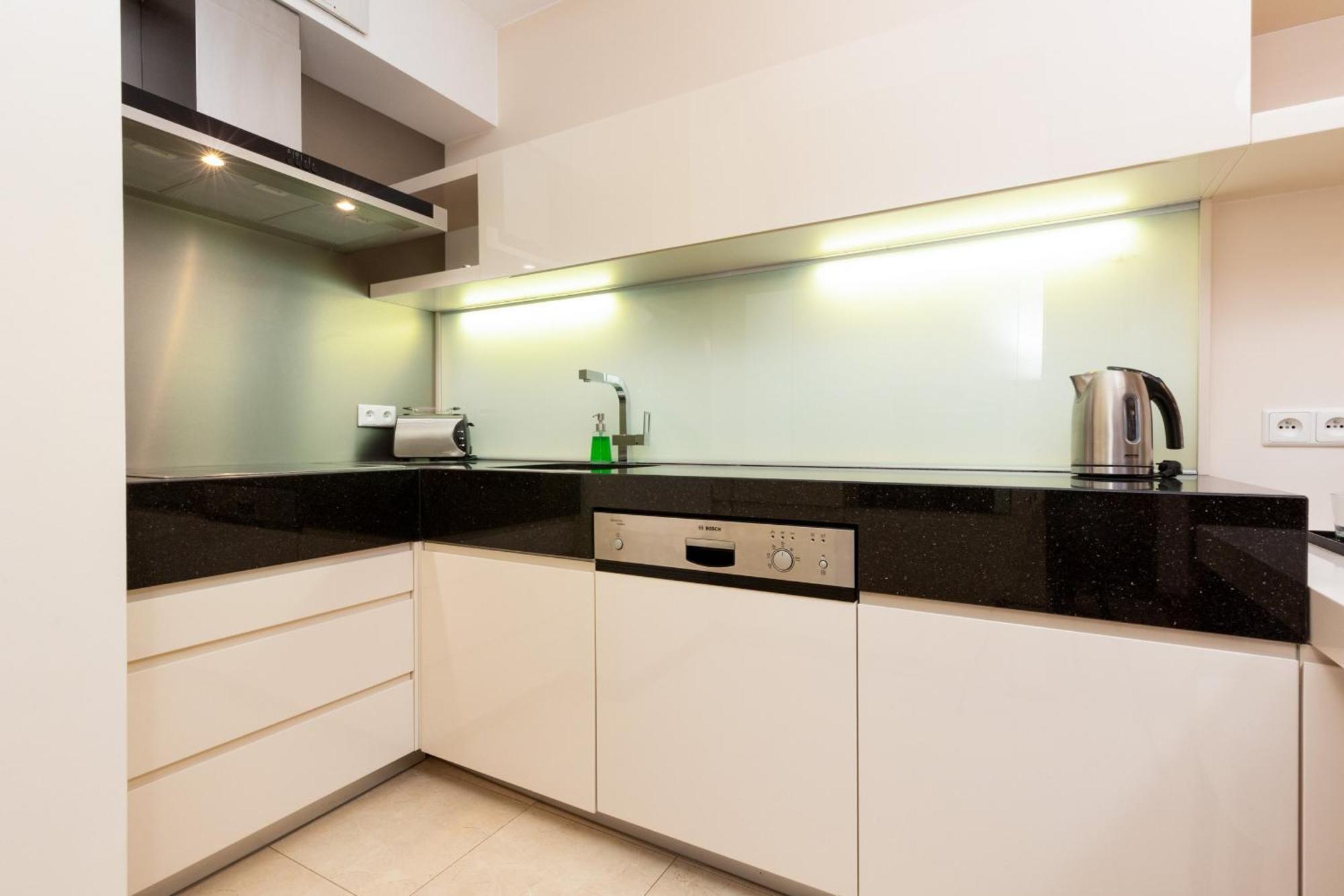 Center Exclusive By Renters Prestige Apartment Warsaw