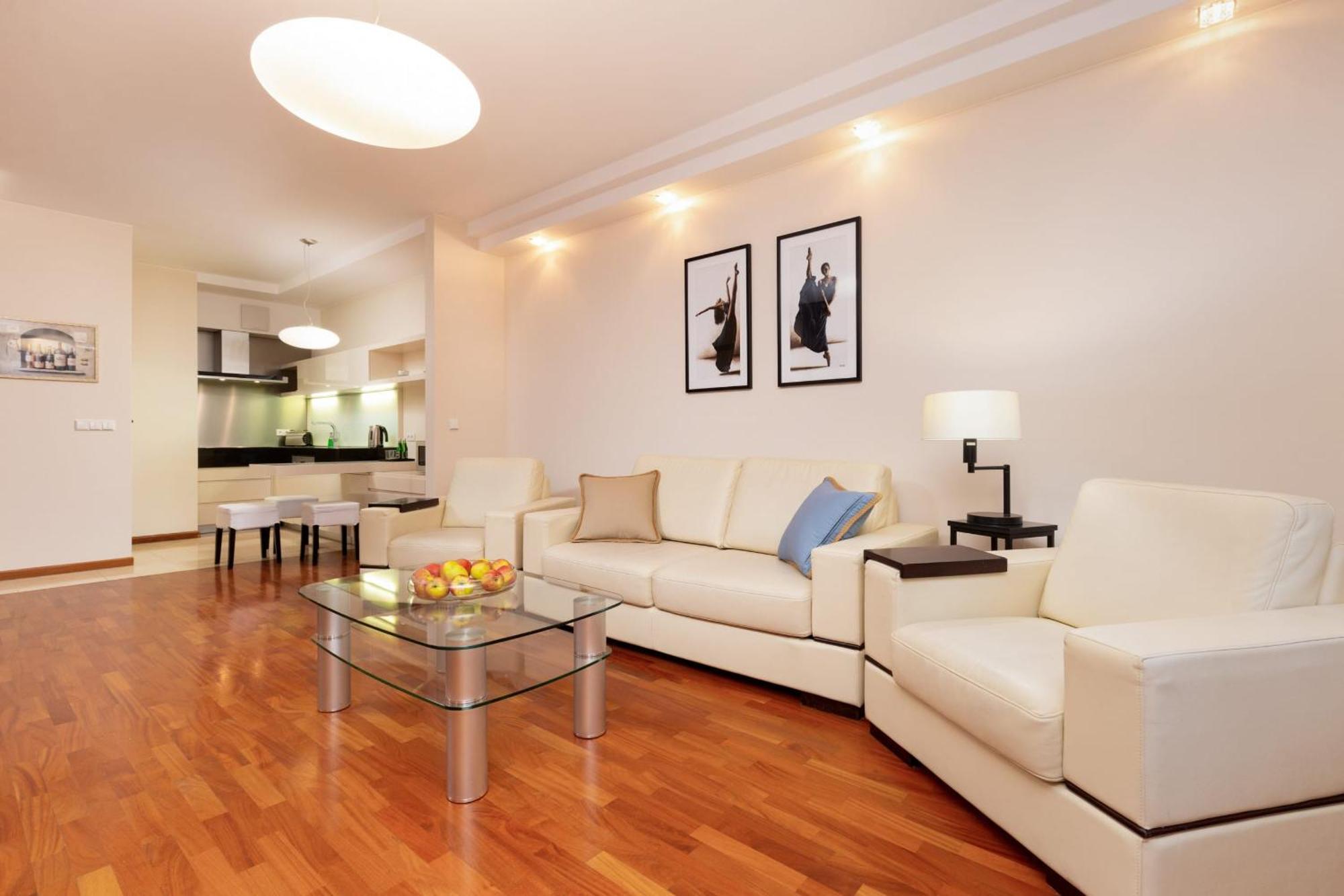 Center Exclusive By Renters Prestige Apartment Warsaw