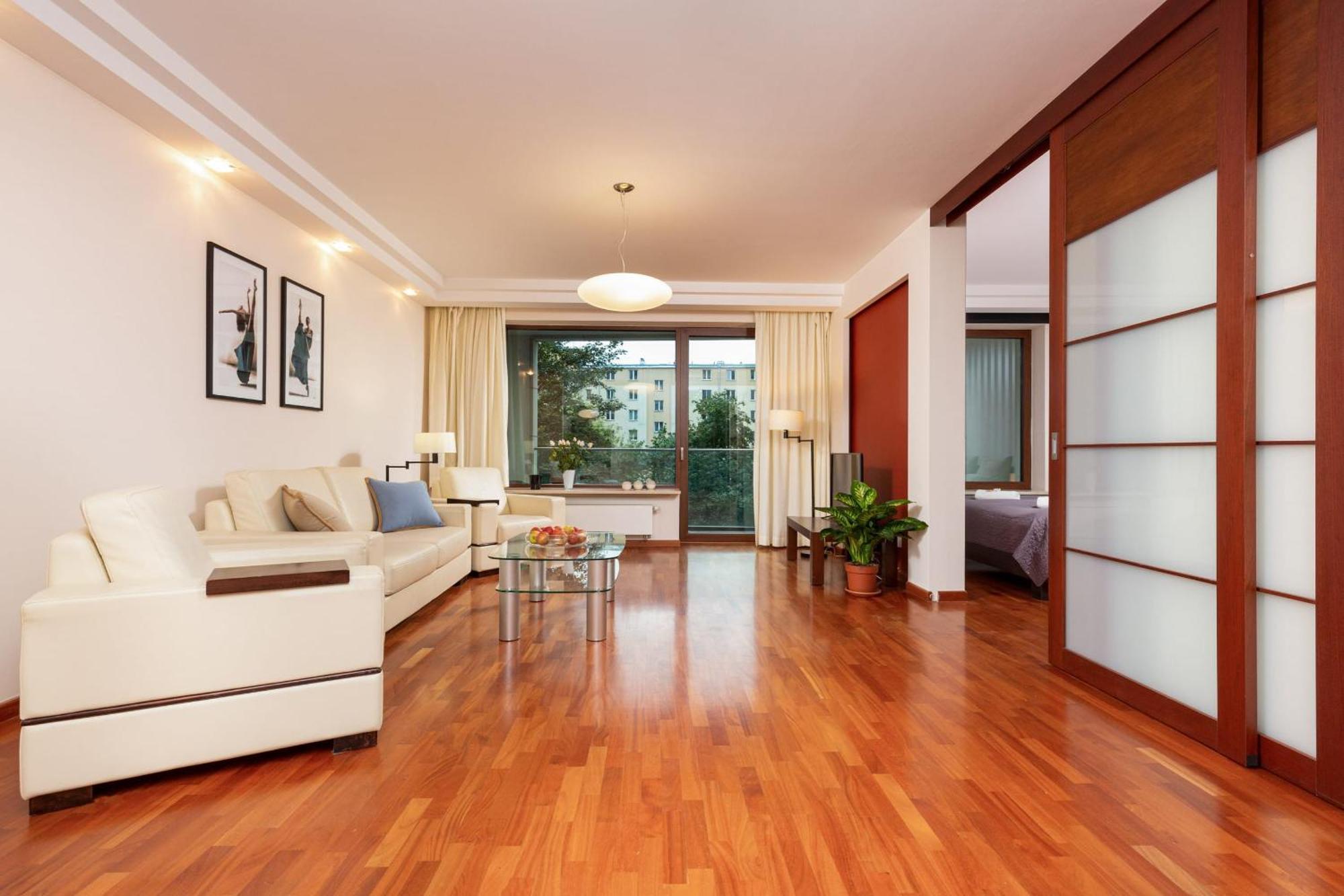 Apartment Center Exclusive By Renters Prestige