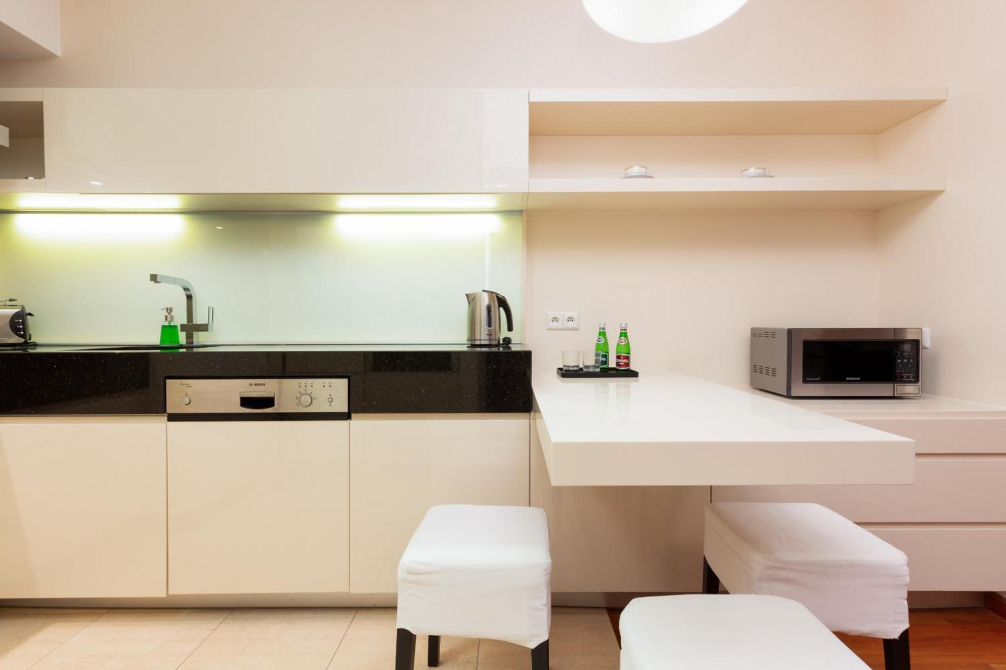 Center Exclusive By Renters Prestige Warsaw