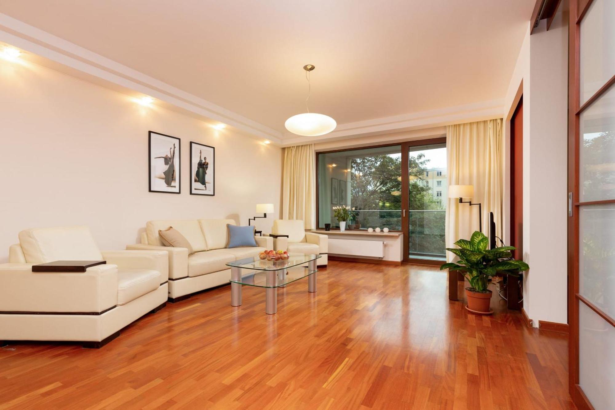 Apartment Center Exclusive By Renters Prestige *