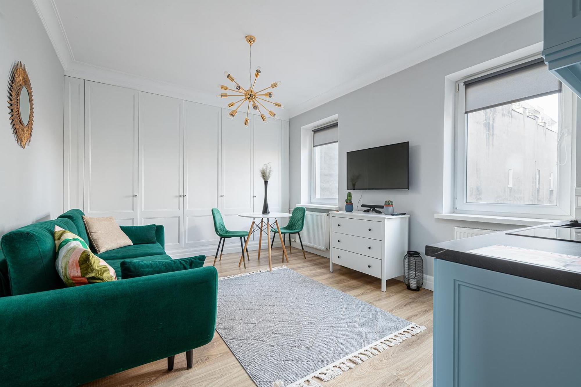 Rentplanet - Chlodna Ii Apartment *