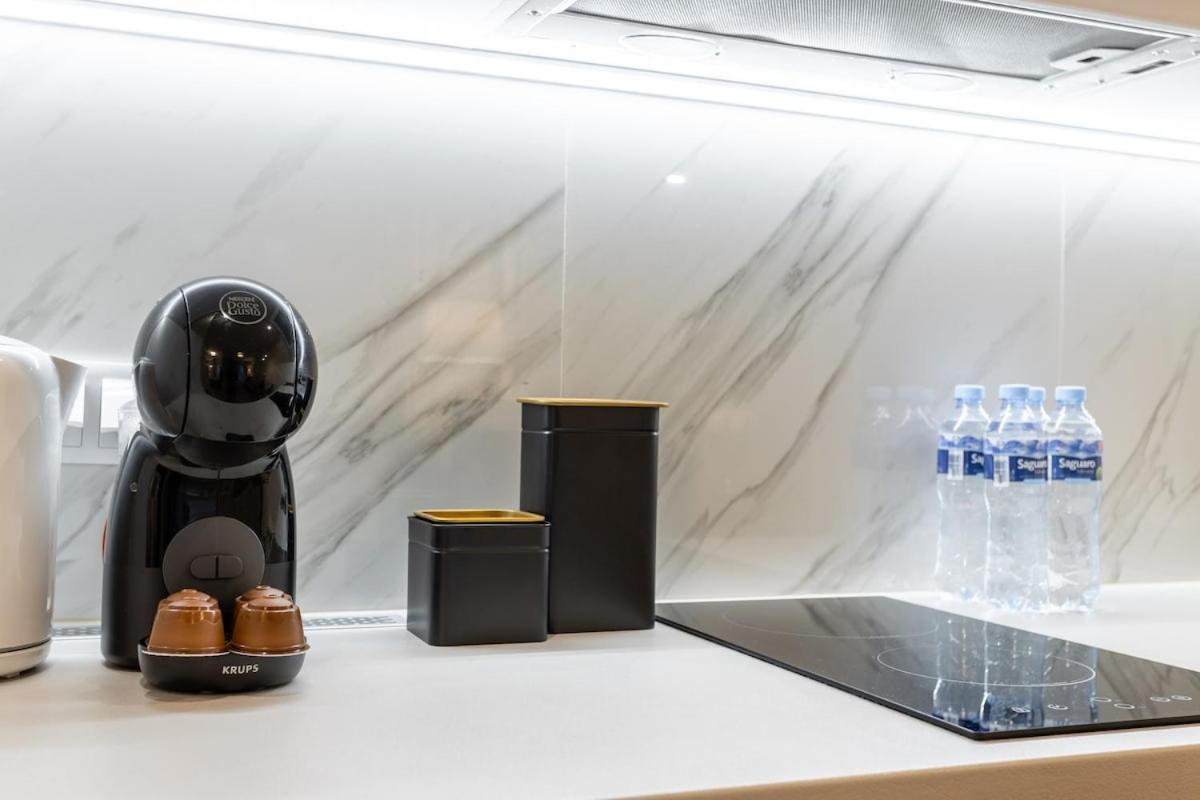 Urban Chic - - Mennica Apartment