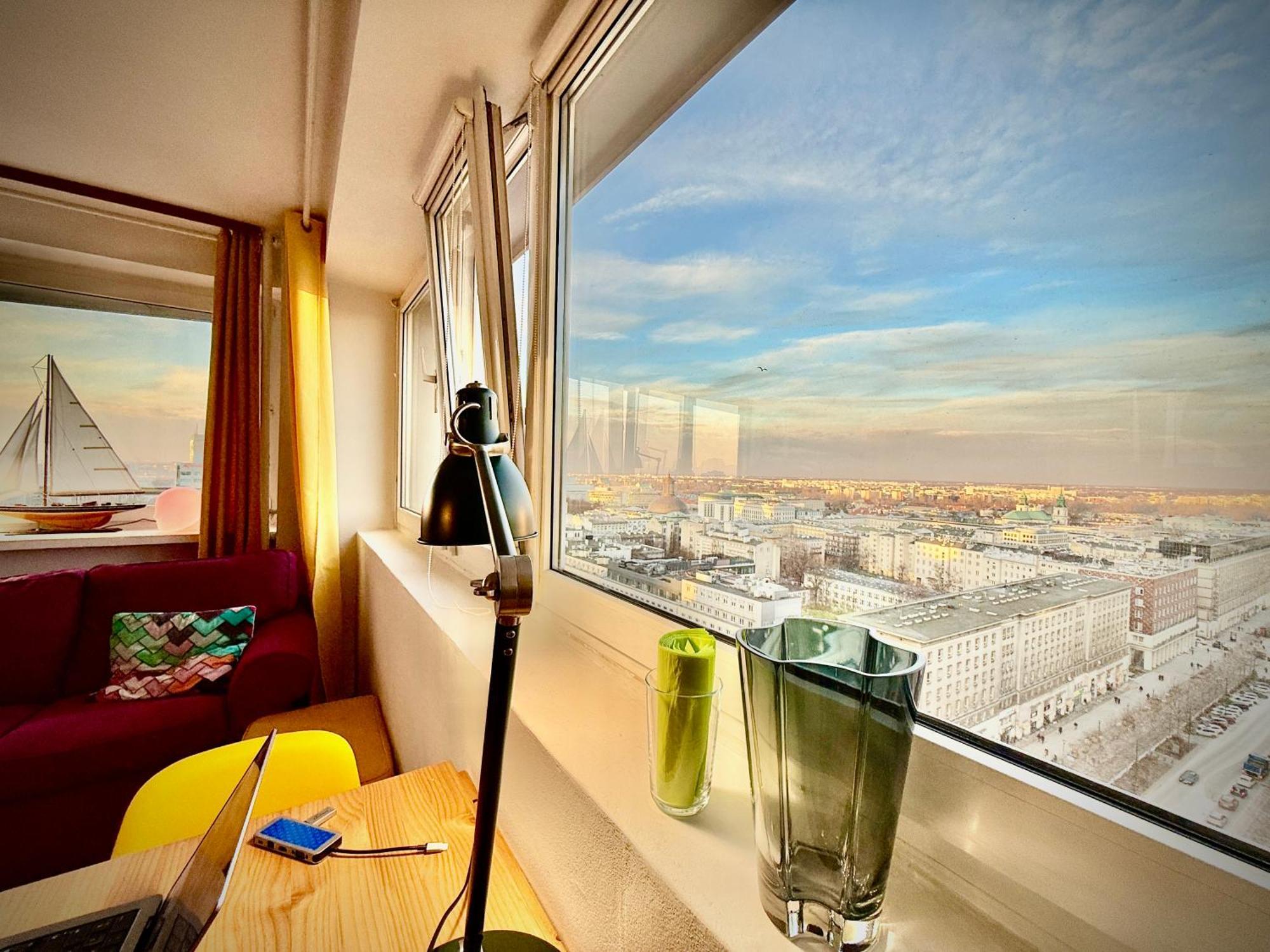 Apartment Super Yellow 2x Metro Fast Wifi 1 Gbs Netflix Panorama Miasta Warsaw