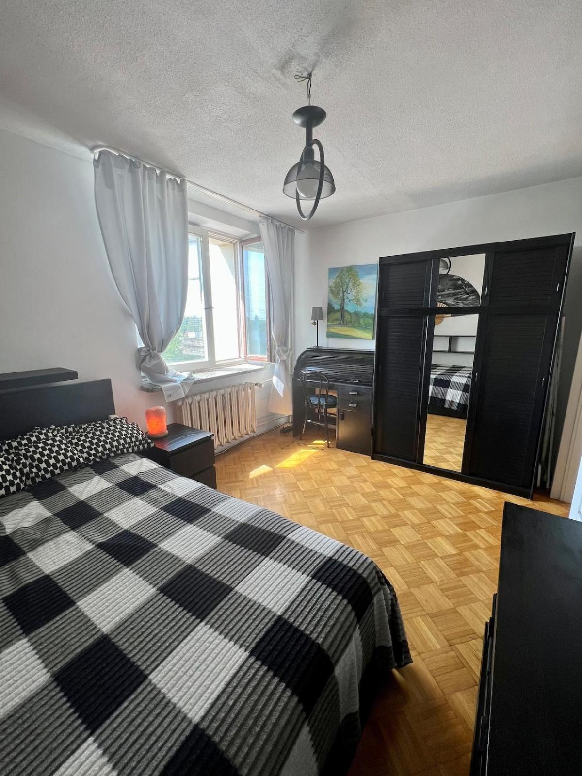Apartment Comfortable In Good Location Warsaw