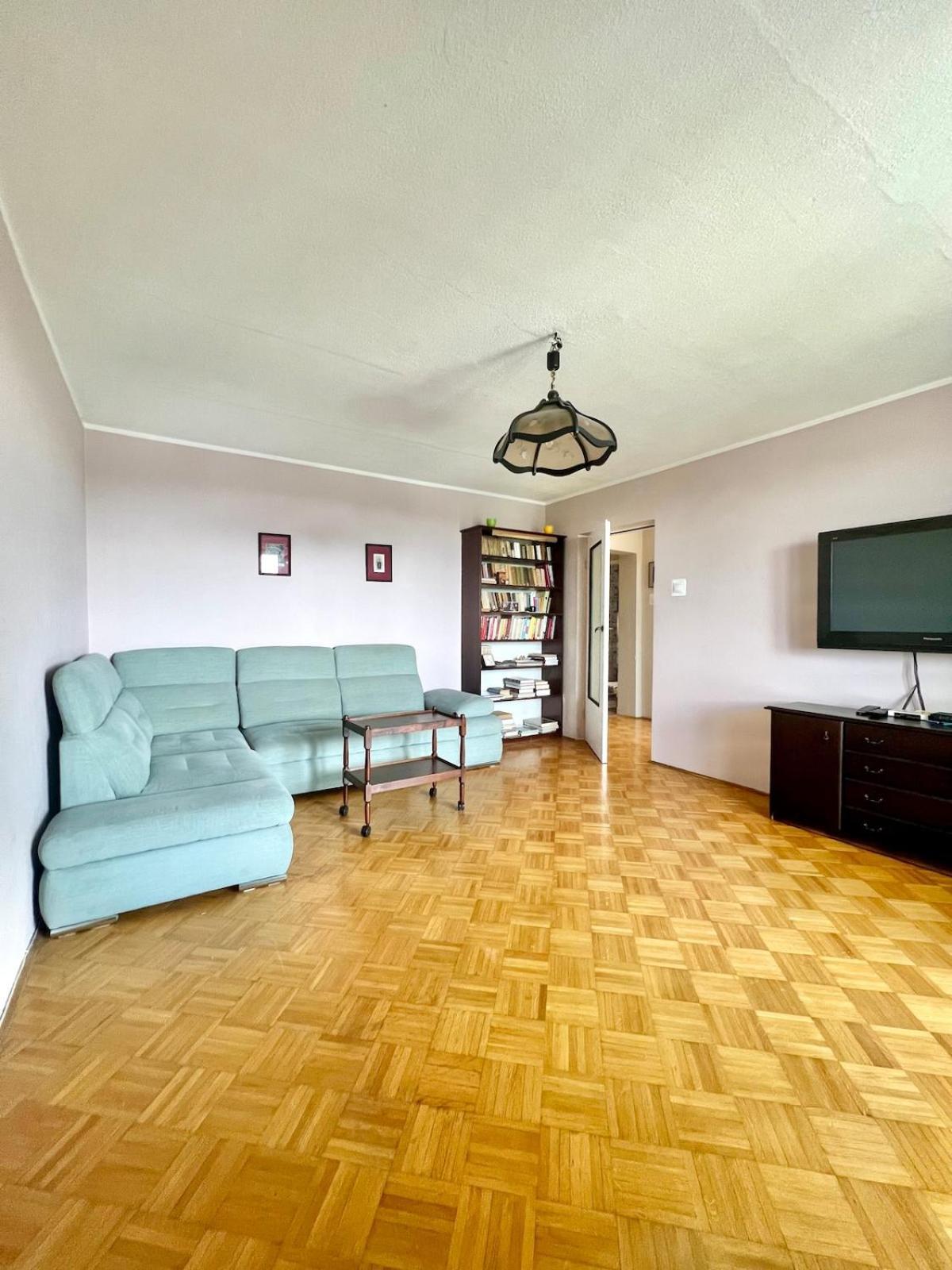 Comfortable In Good Location