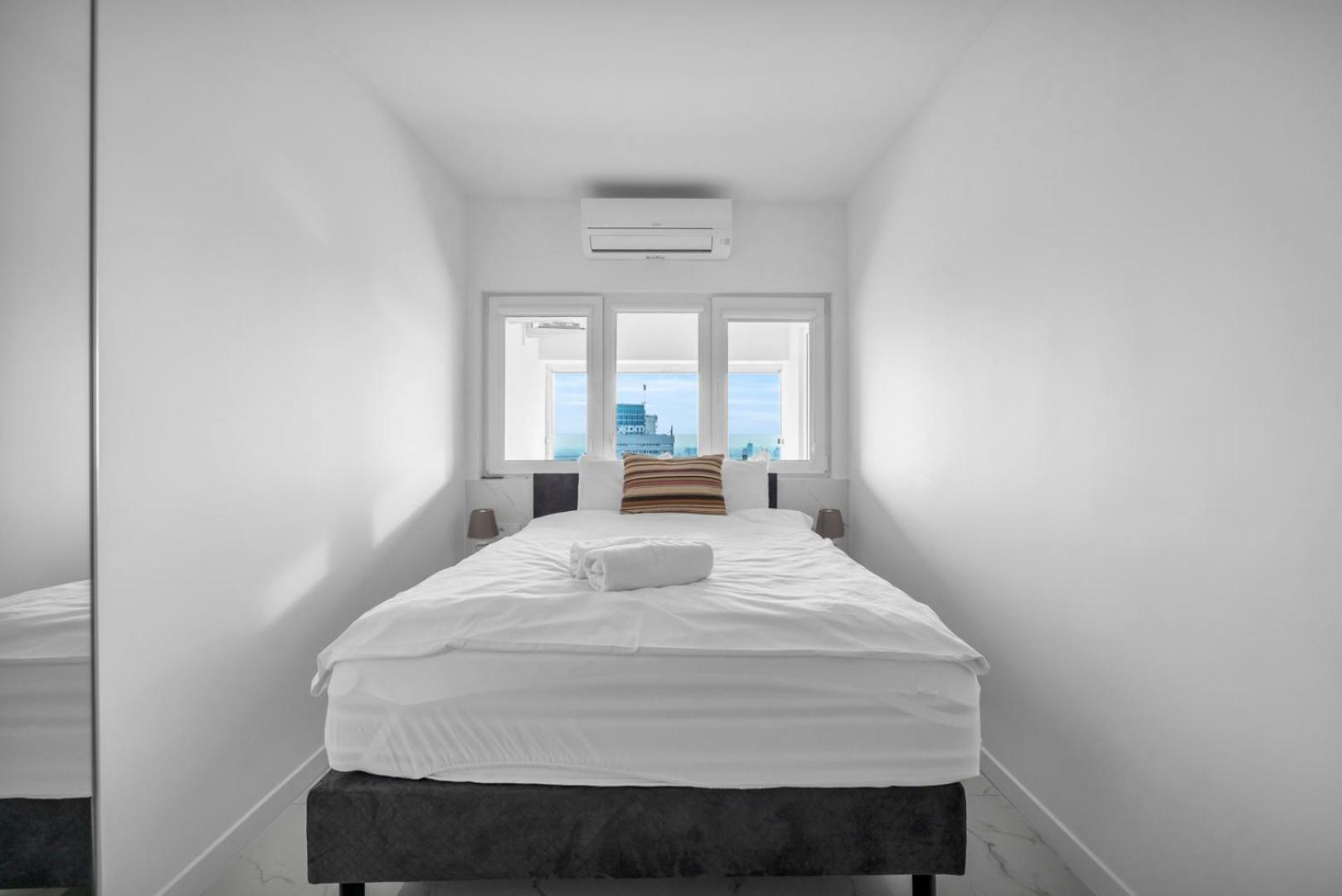 Zgoda 13 23rd Floor View Of Apartament *