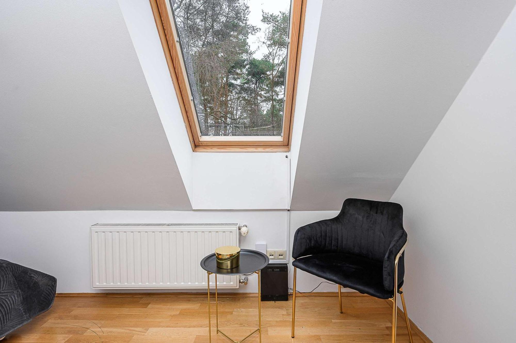 Lumina In Apartment *