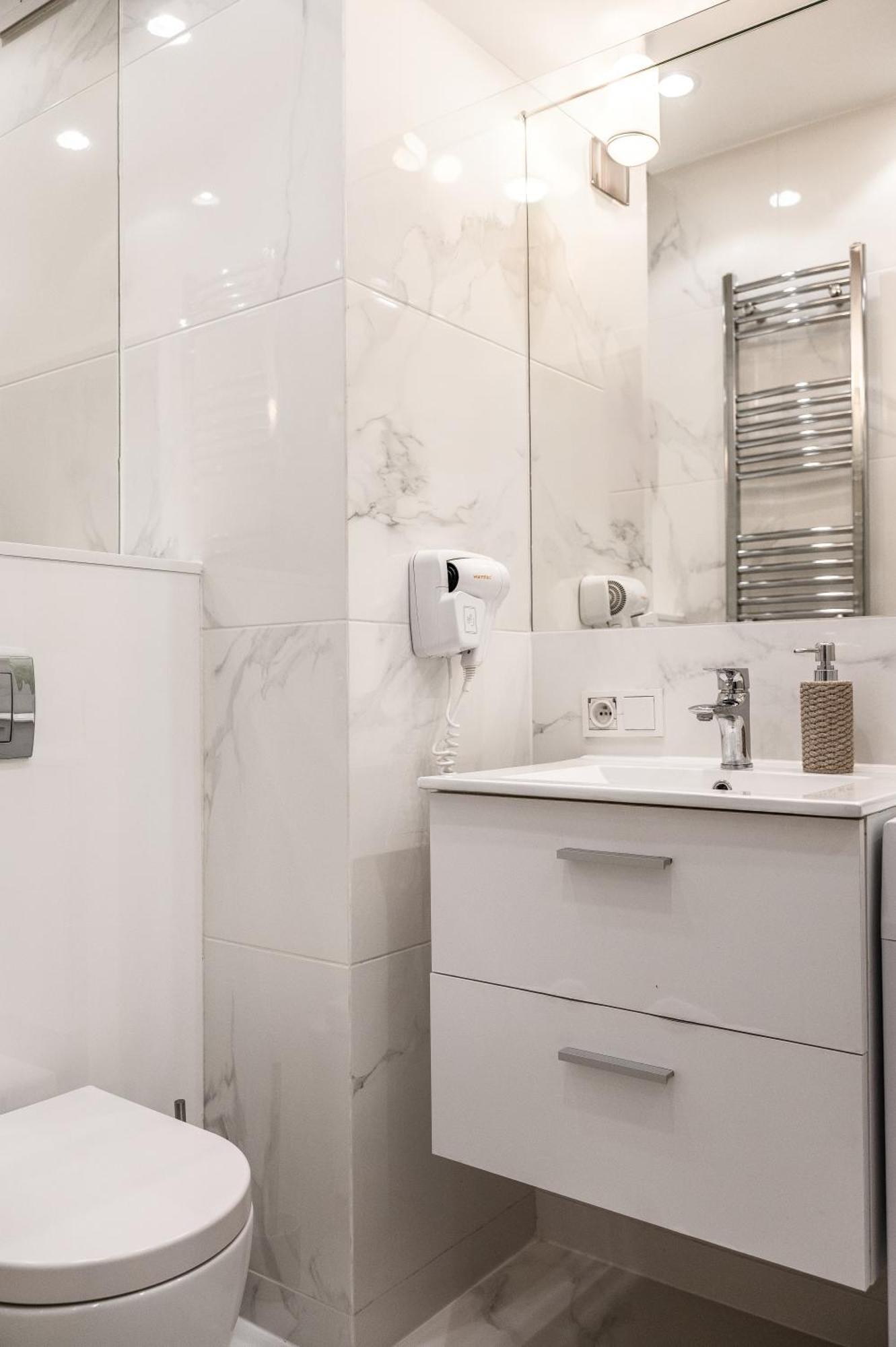 Apartamento Mennica - Grzybowska 43a *