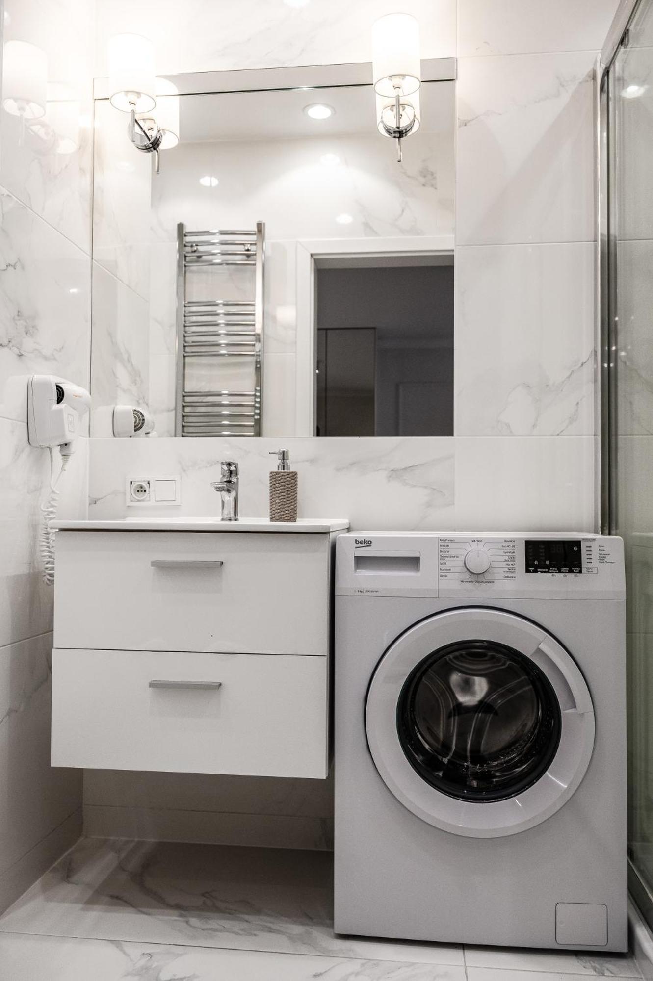 Apartamento Mennica - Grzybowska 43a Varsóvia