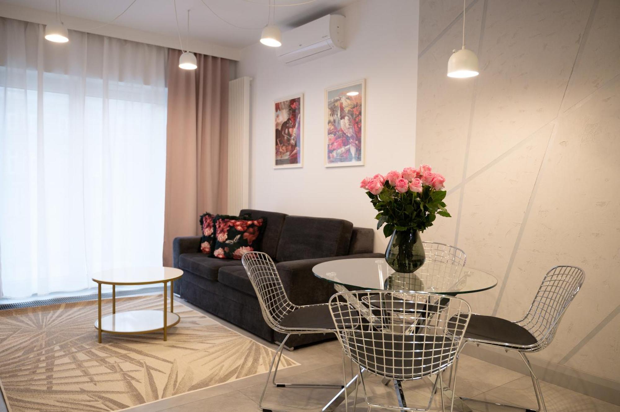 Apartamento Mennica - Grzybowska 43a