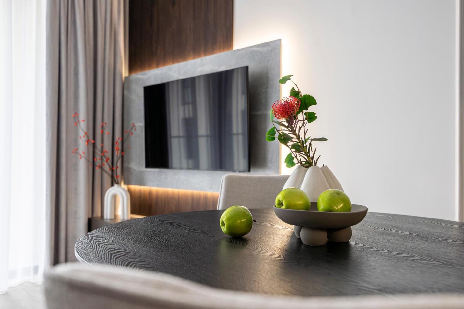 Chronos With Parking And Air Conditioning In Wola By Renters Prestige