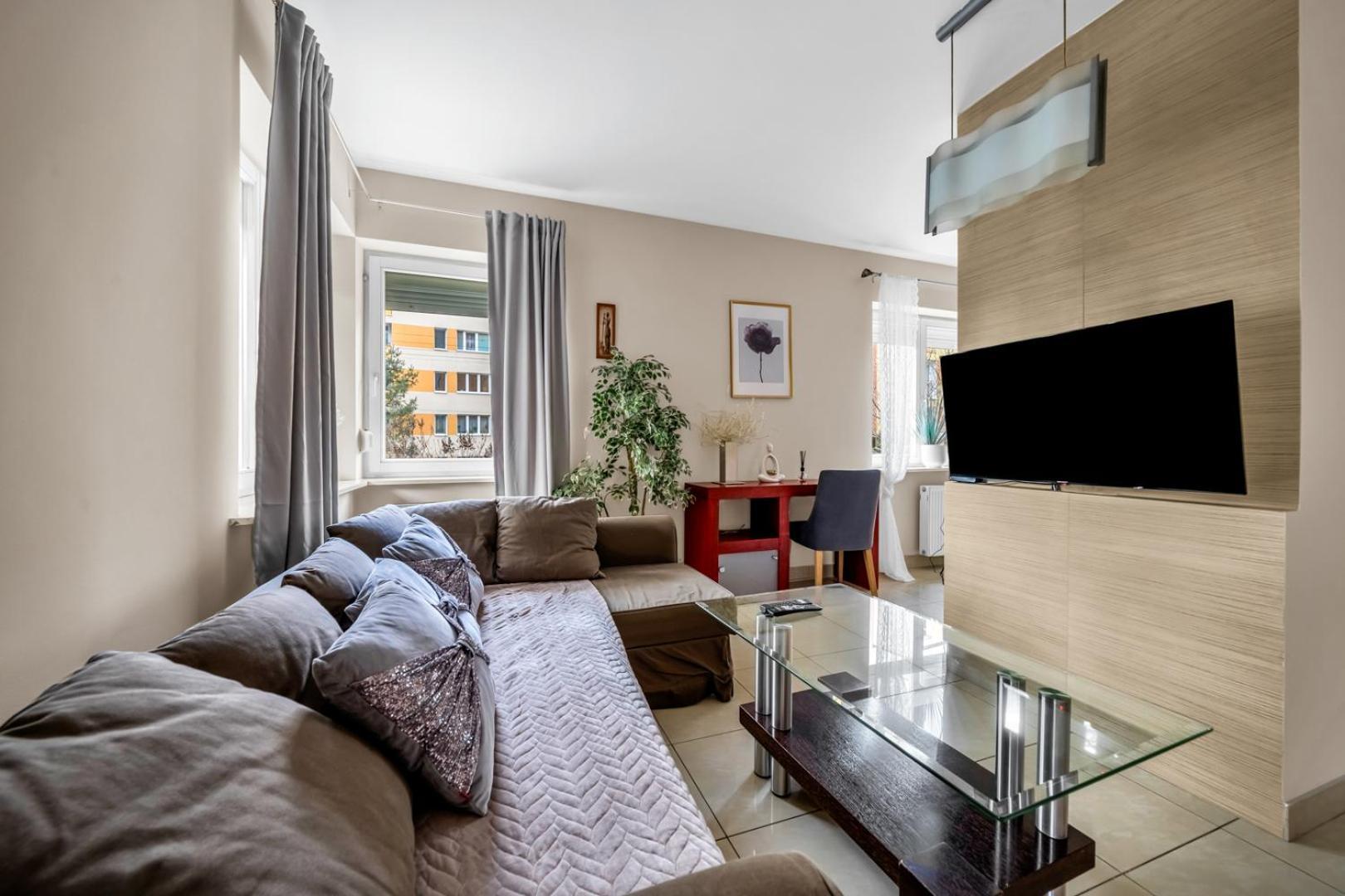 Ursus - 50m2, Parking - By Rentujemy Apartment *