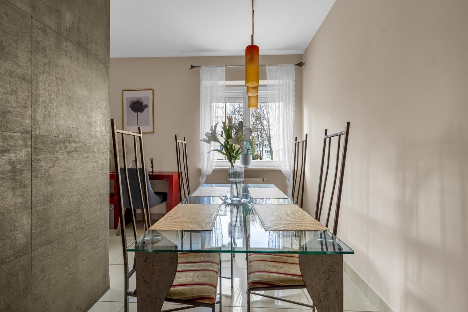 Ursus - 50m2, Parking - By Rentujemy Apartment
