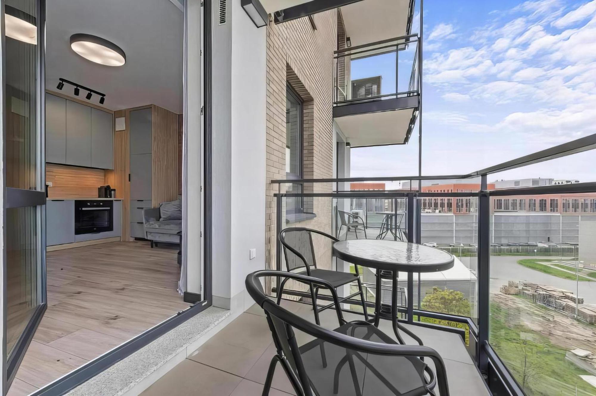 27rent Spzoo Lux Warschau