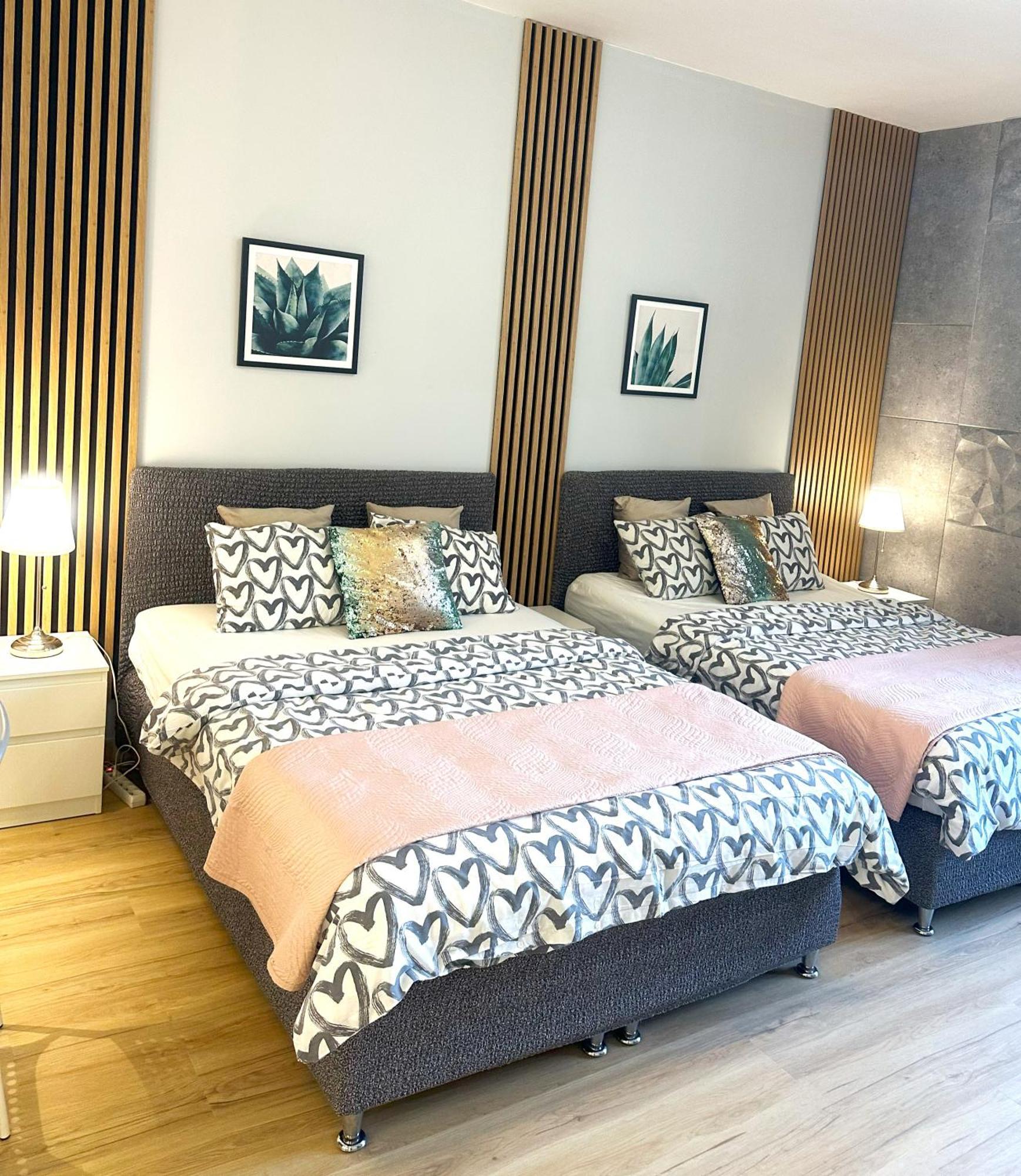 Exclusive Smolna Apartment Warsaw