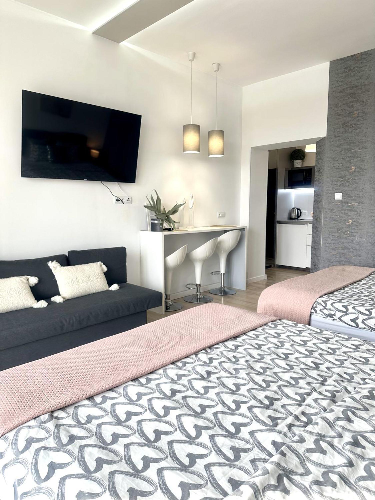 Exclusive Smolna Warsaw