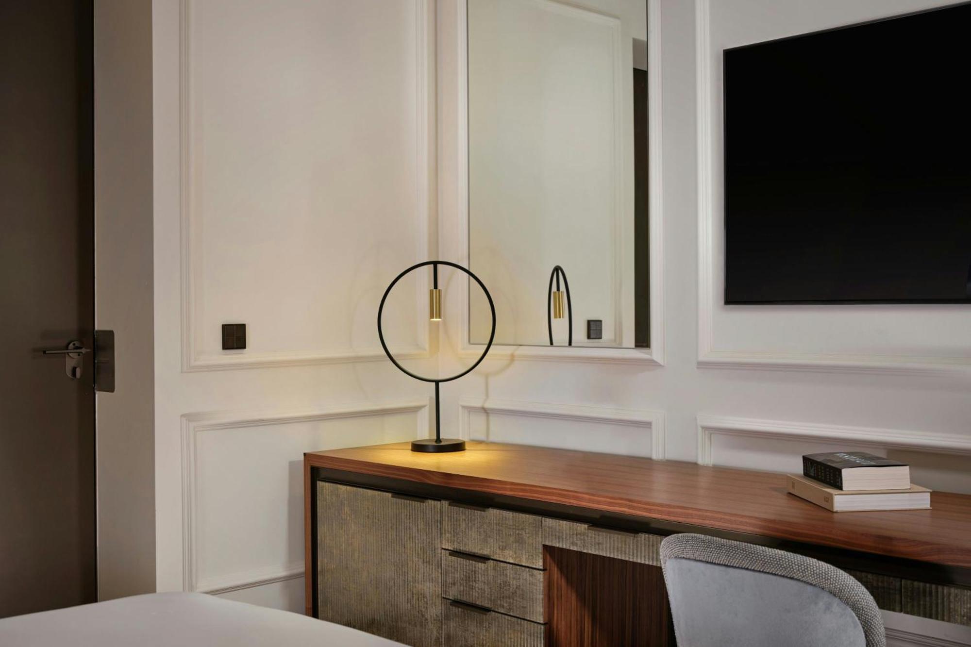 Verte, Warsaw, Autograph Collection 5* Warschau