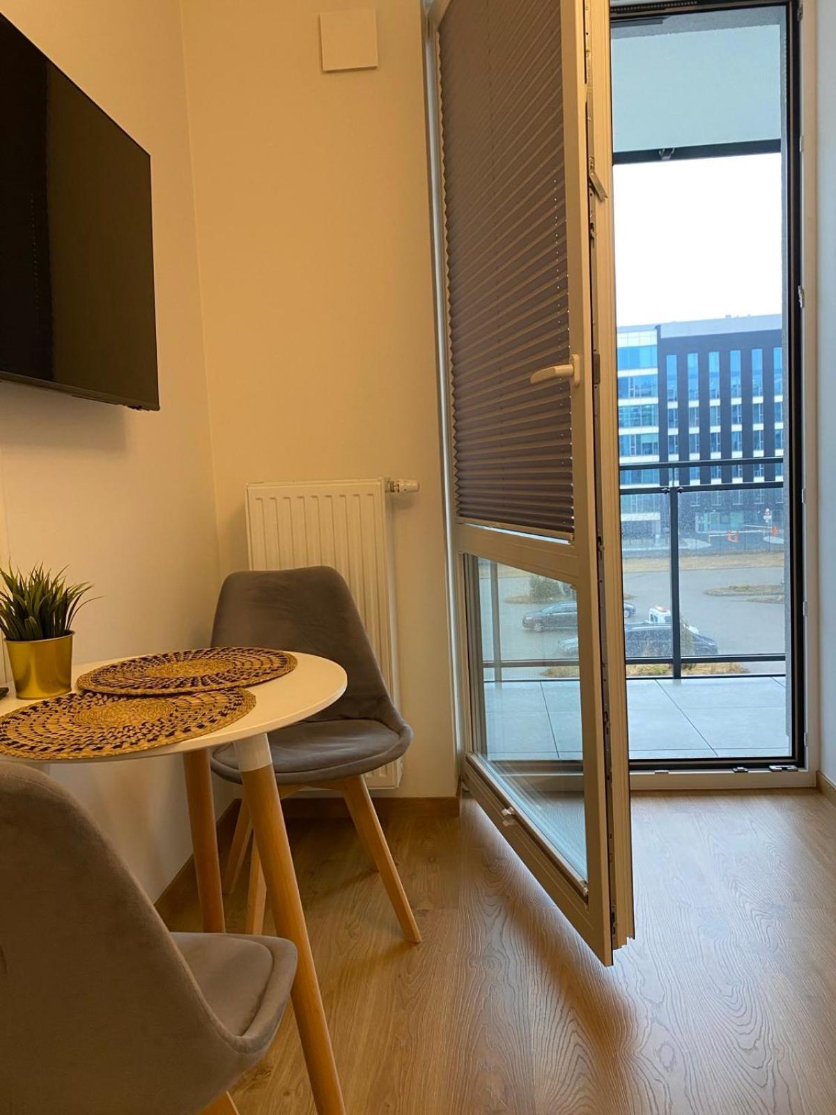 Wiktoryn 6a! 1 Pokojowe Mieszkanie! Apartment Warsaw
