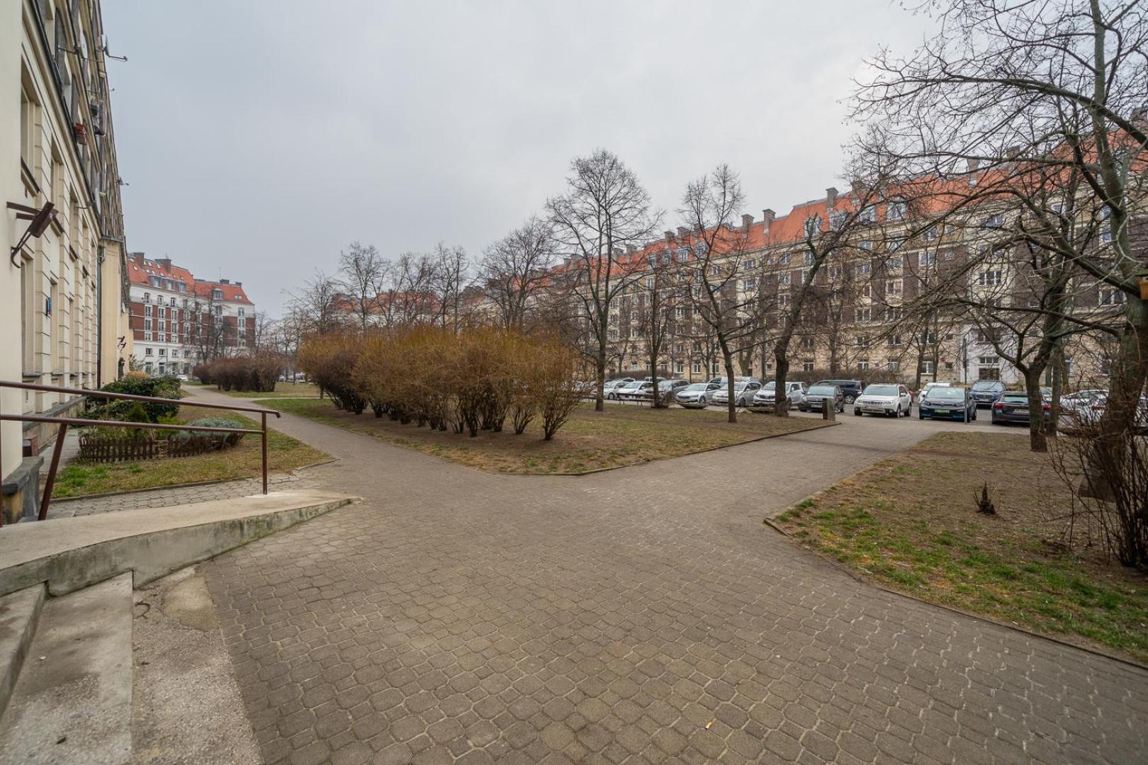 Comfort - Location, Metro Nearby - By Rentujemy Warsaw