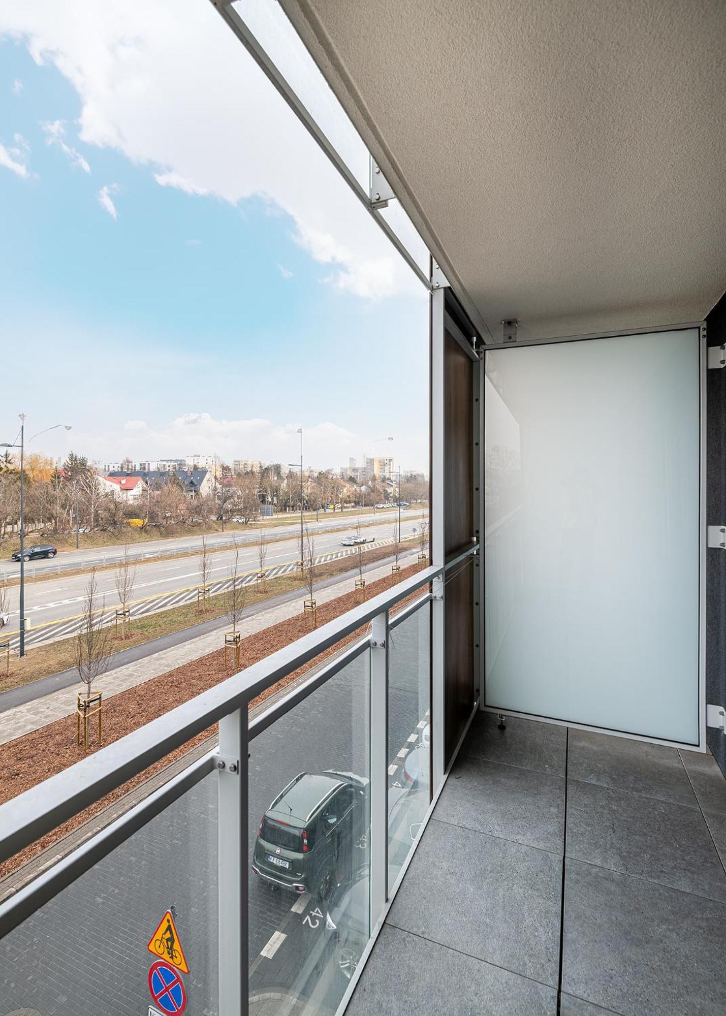 Rentplanet - Pileckiego * Warsaw