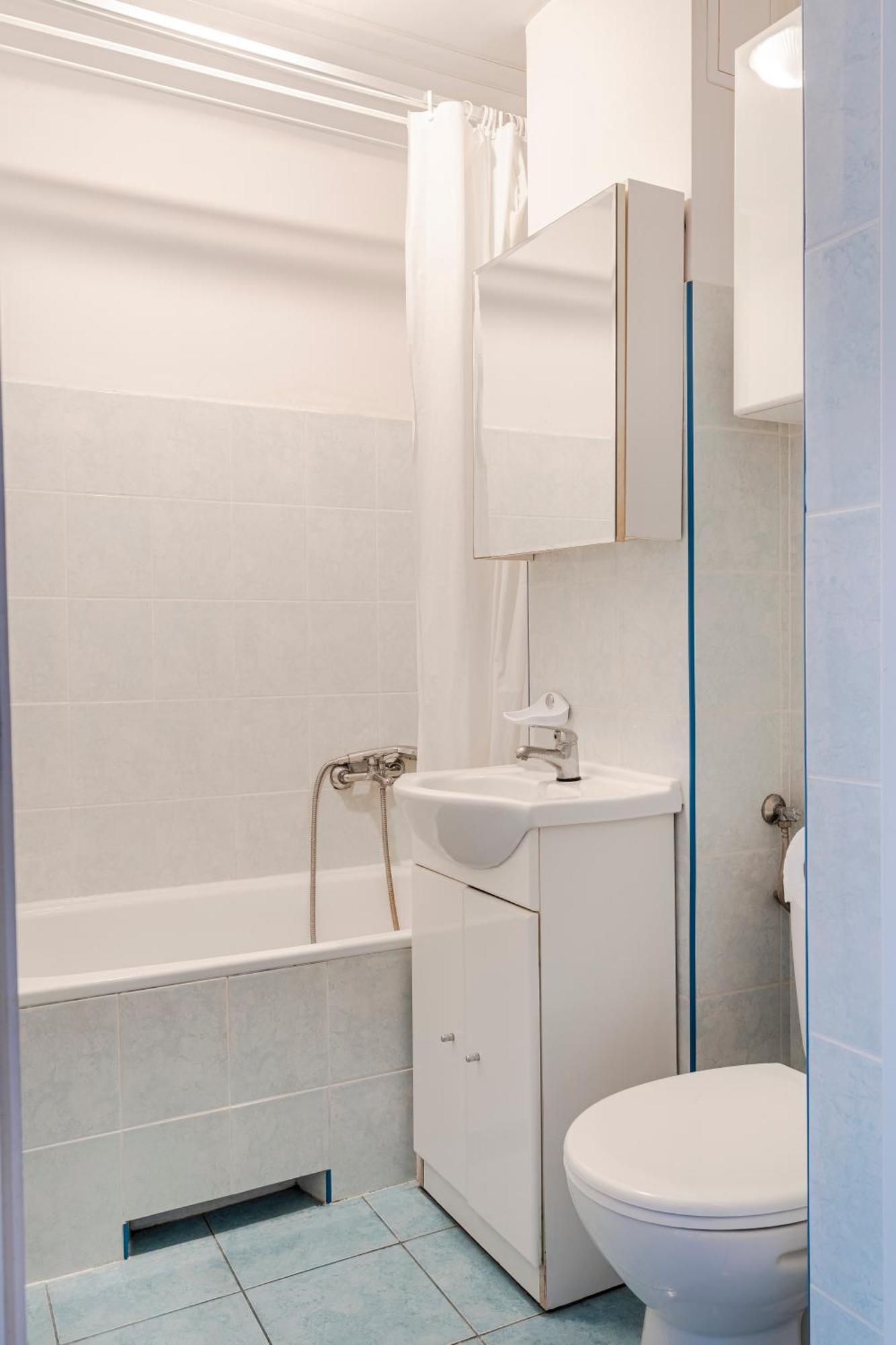 Apartamento Grzybowska Str Center Varsóvia
