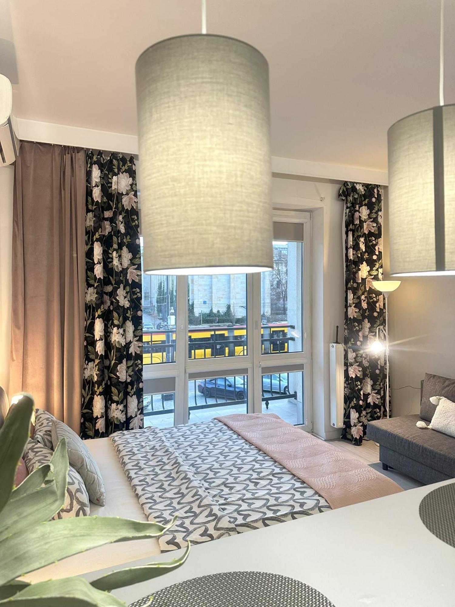 Exclusive Smolna Apartment