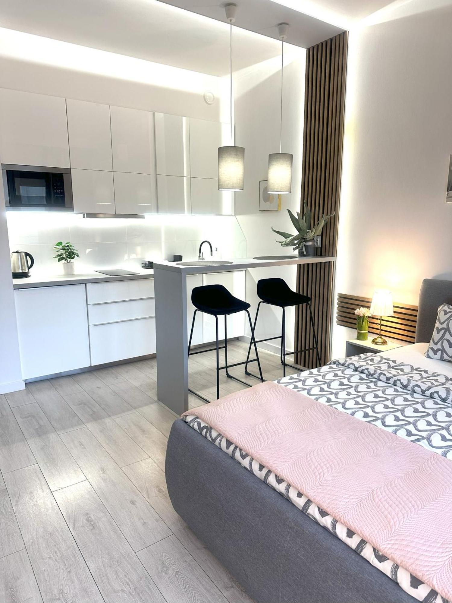 Exclusive Smolna Warsaw