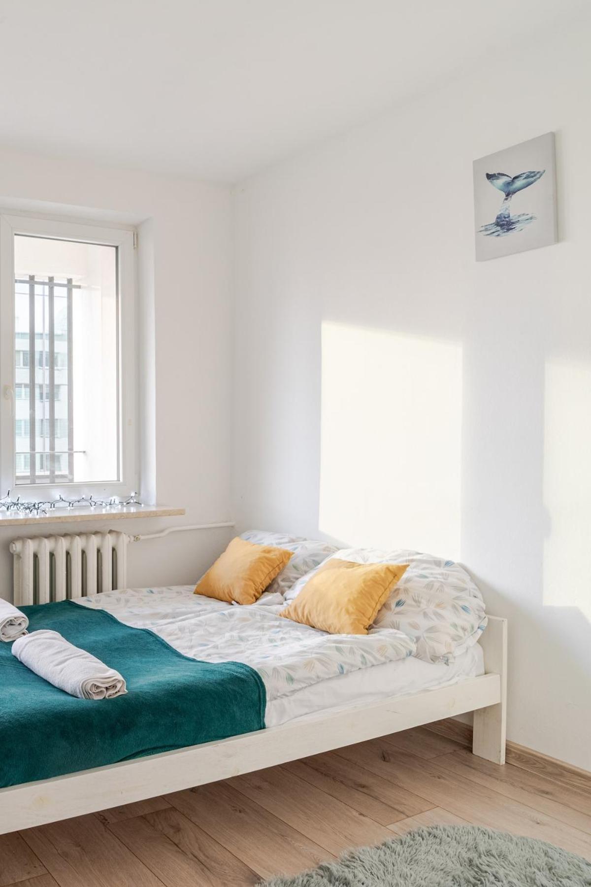 Varsovian Chic - Stylish 2br In Center With Balcony & Views * Warsaw