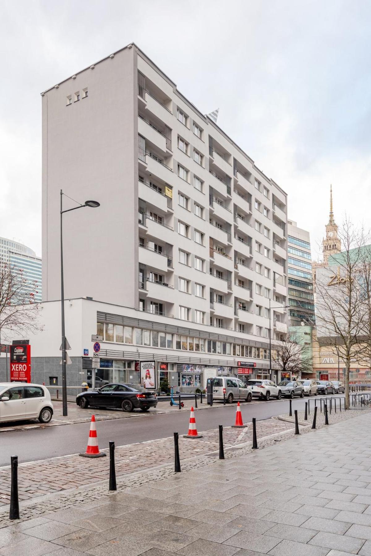 Varsovian Chic - Stylish 2br In Center With Balcony & Views Warsaw